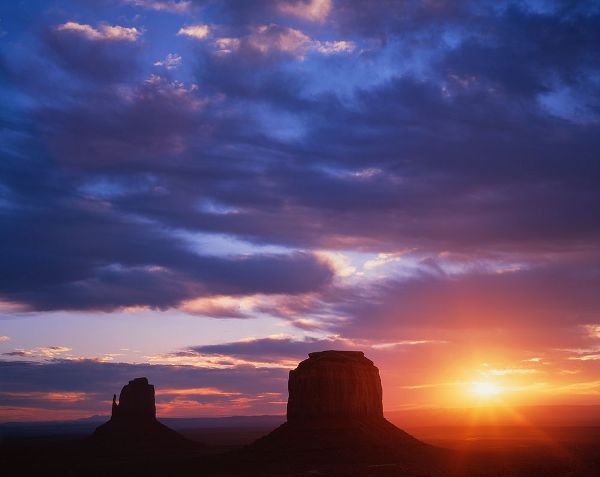 Arizona-Monument Valley Sunrise silhouettes of formations